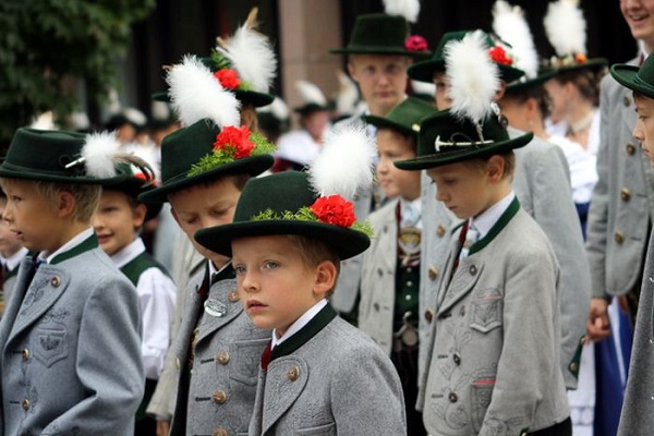 نقره لعرض الصورة في صفحة مستقلة